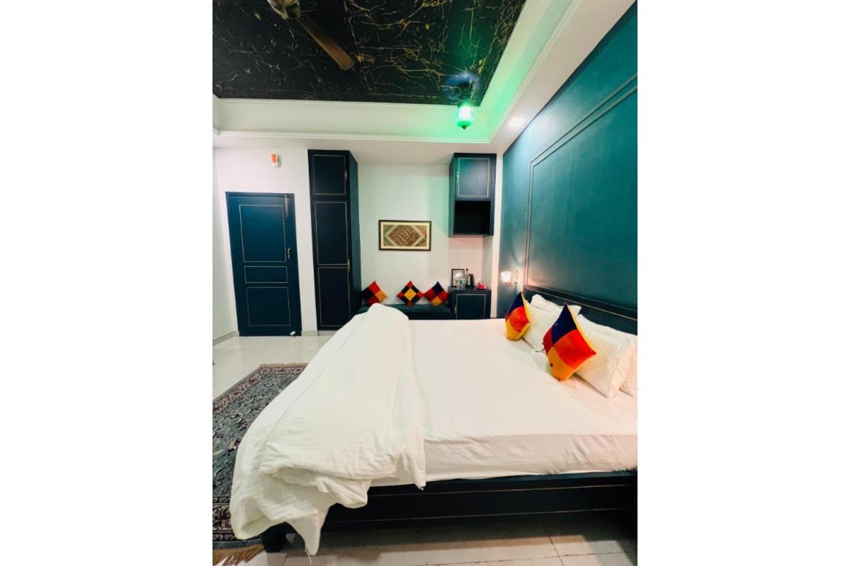 Shiv Kothi - Homestay آغْرا المظهر الخارجي الصورة