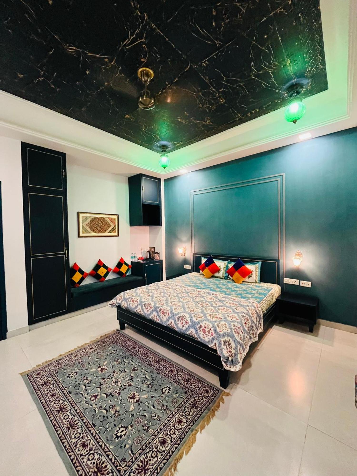 Shiv Kothi - Homestay آغْرا المظهر الخارجي الصورة